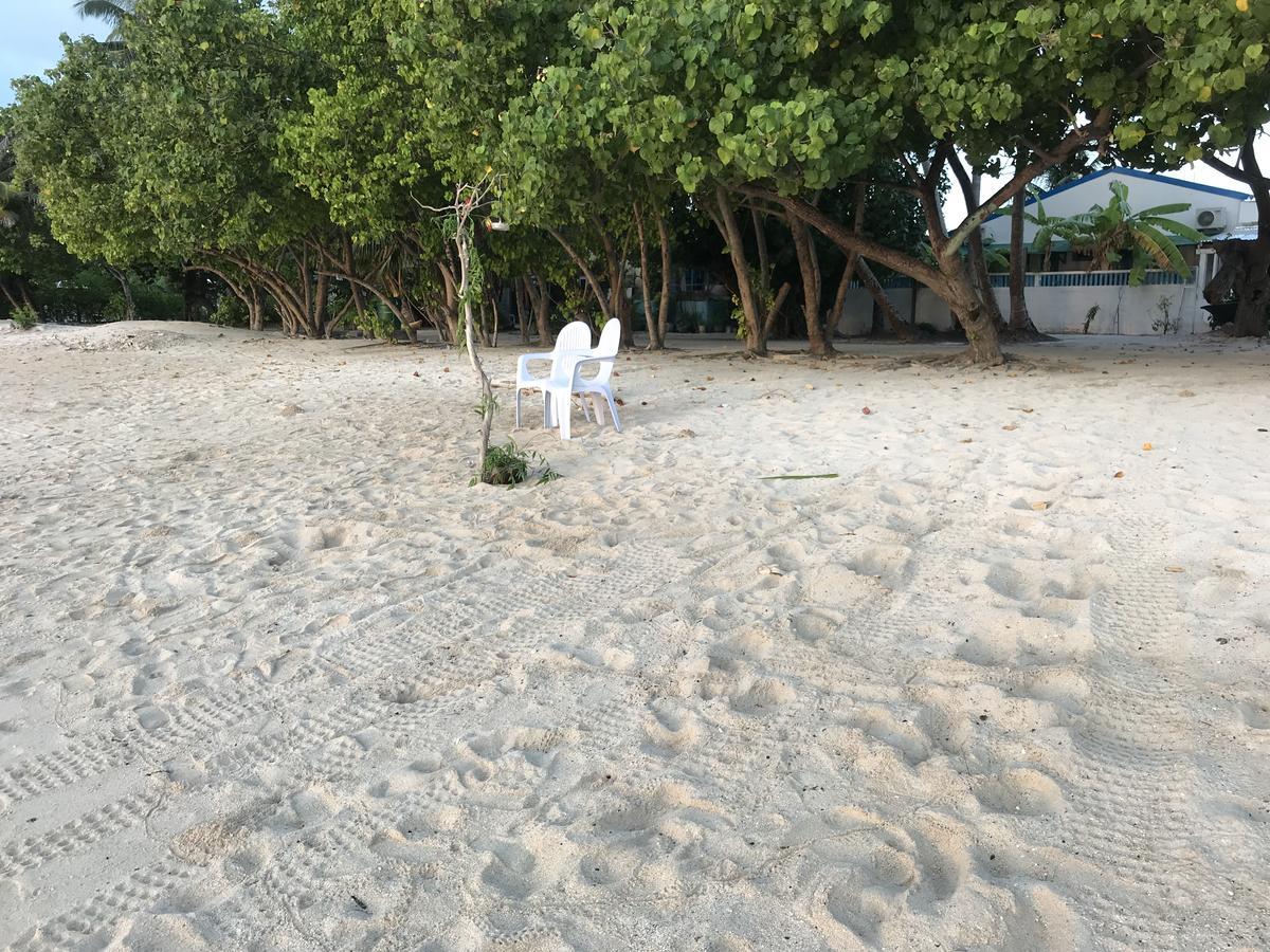 Rip Tide Vacation Inn, K.Guraidhoo Guraidhoo  Exterior photo